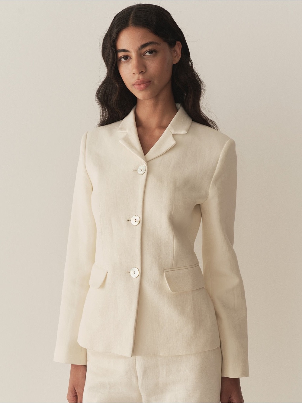 Doen Cream Women's Tailored Lennon Blazer